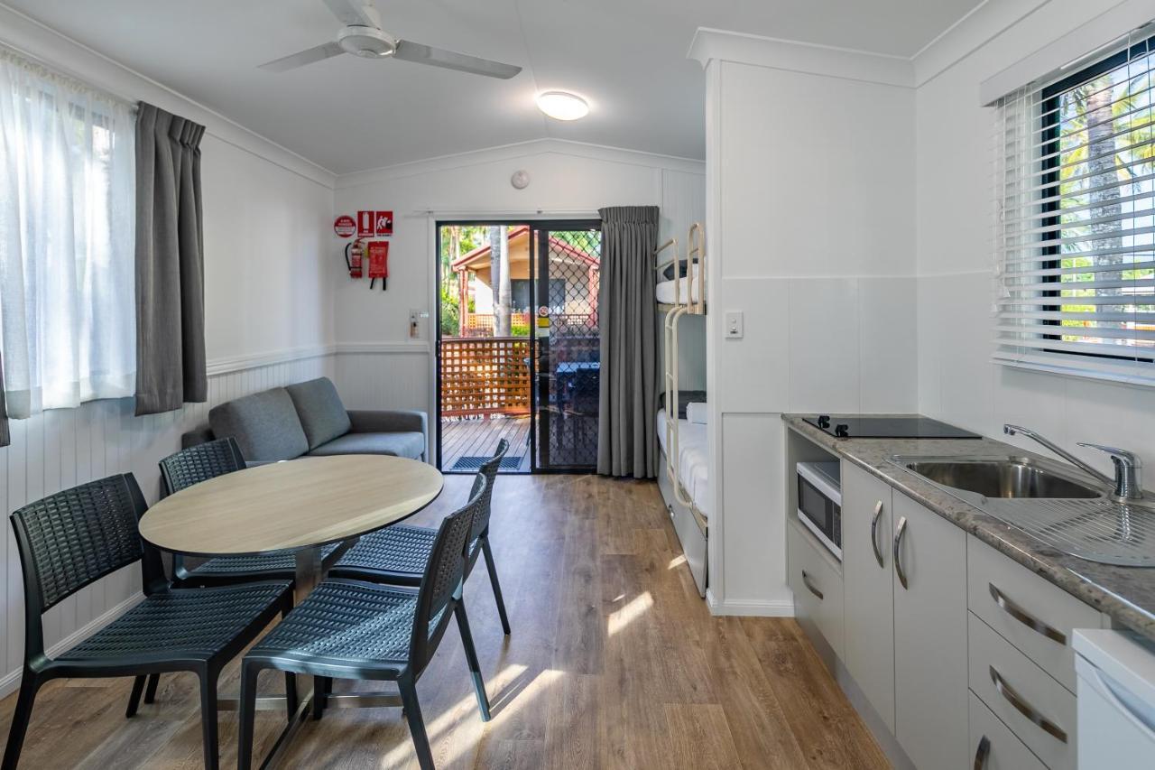 Ingenia Holidays Cairns Coconut Exteriér fotografie A typical interior of a manufactured home